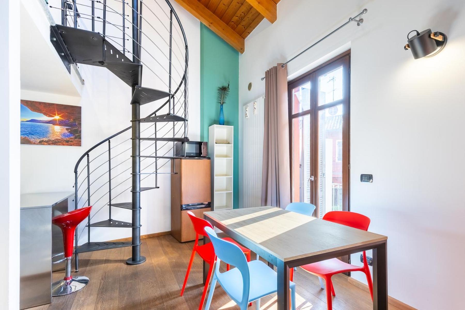 Strepitoso Loft Con Vista Duomo Lejlighed Alba  Eksteriør billede